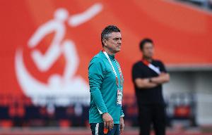 安东尼奥：我带队2个目标 一是培养好队员二是踢出今天这样的比赛