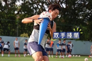 训练场上趣味名场面不断，感受新鹏城选手们的别样训练时刻
